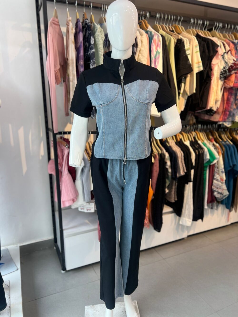 Shop Primary Image Shop Primary Image